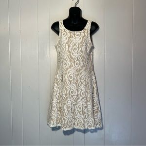 NWT. Philosophy Petite Medium Cream Lace over Tan Lining Dress. So feminine.